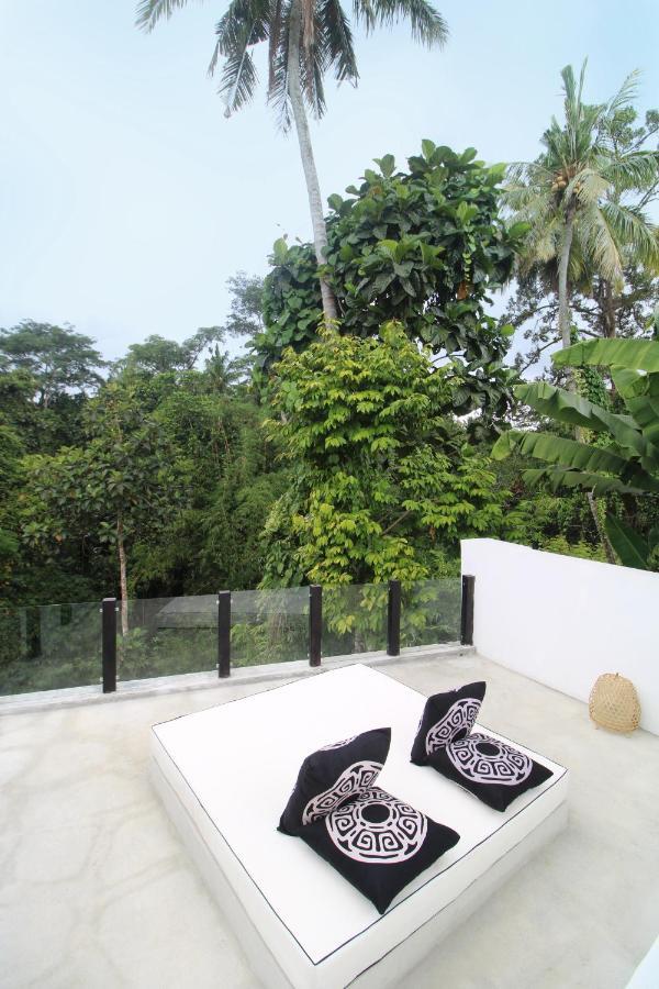 Jungle'S Door Ubud By Love Is Simple Esterno foto